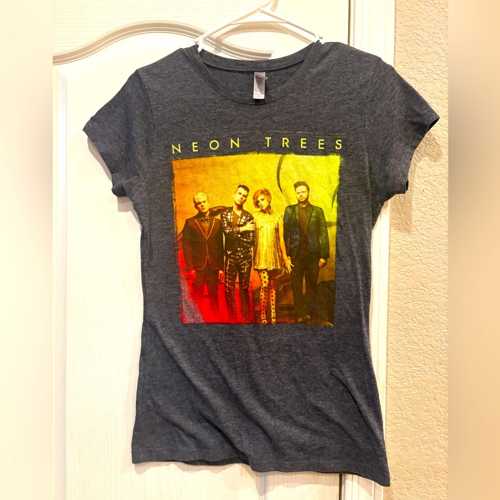 Neon Trees Concert T-Shirt, Size Large